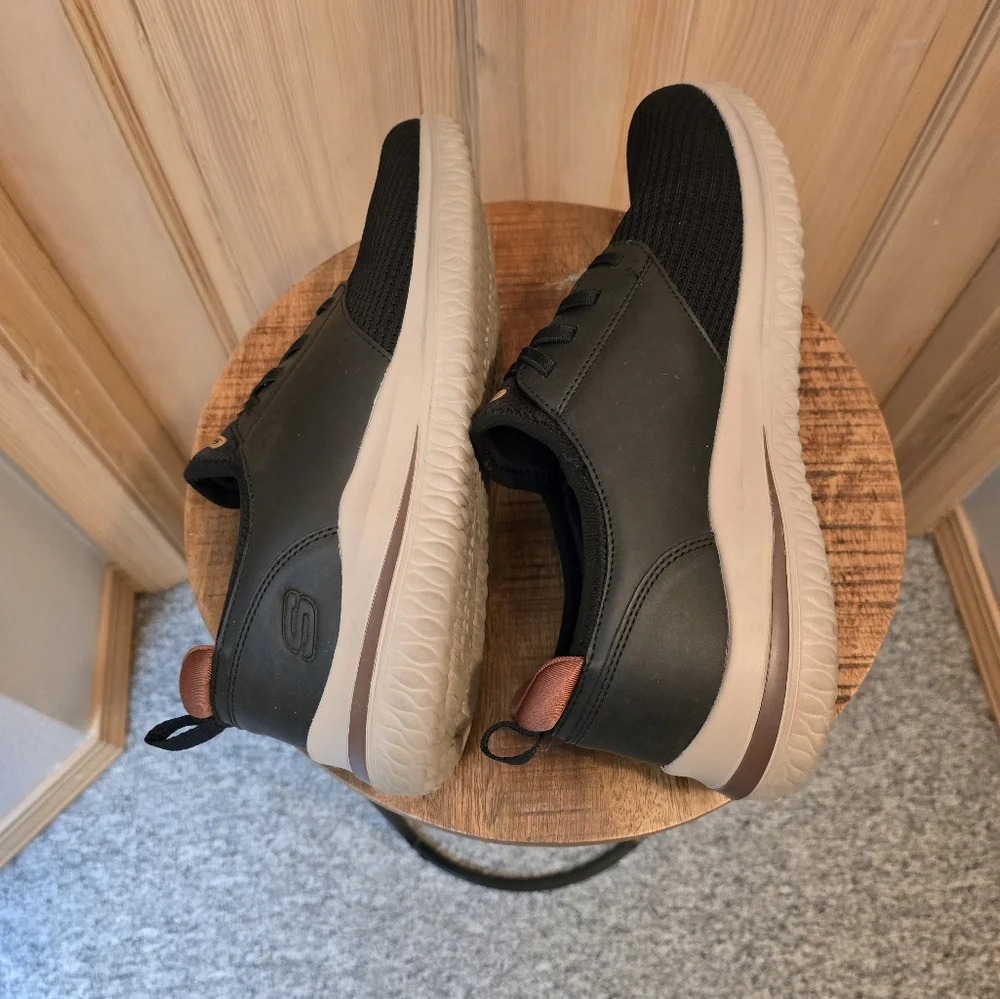 SKECHERS Shoes Men's Black Brown 13 Slip On Classic Fit Memory… - Picture 5 of 9